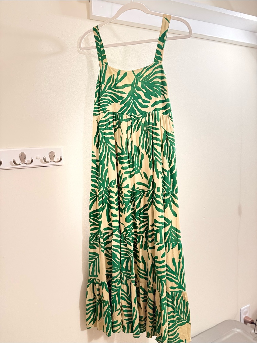 THML Green & Tan Palm Print Maxi Dress - Picture 3 of 8
